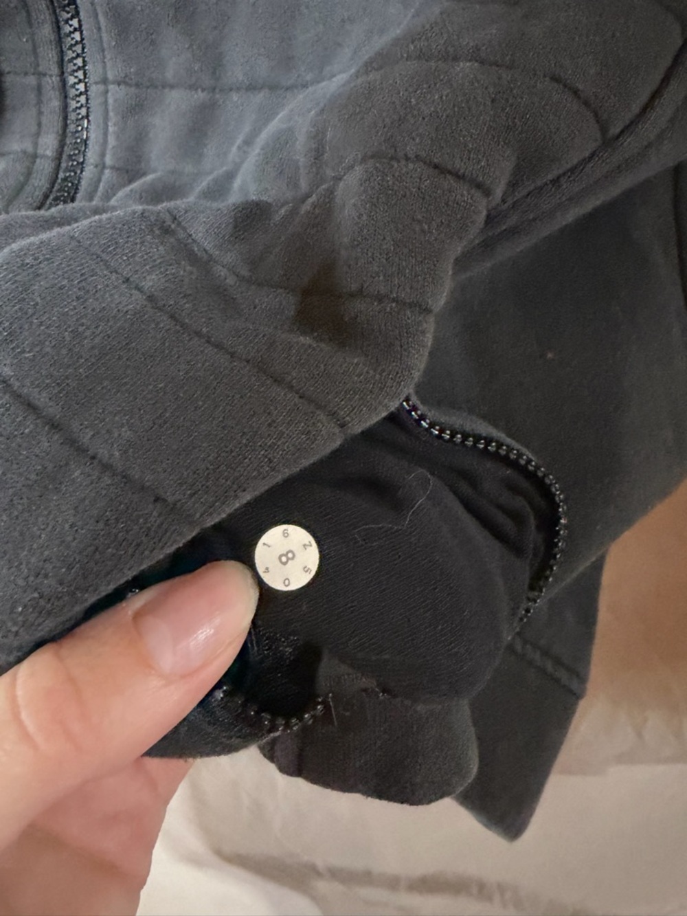 Lululemon jacket - Picture 4 of 4